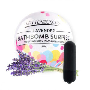 Big Teaze Toys - koupelová bomba s minivibrátorem (levandule)